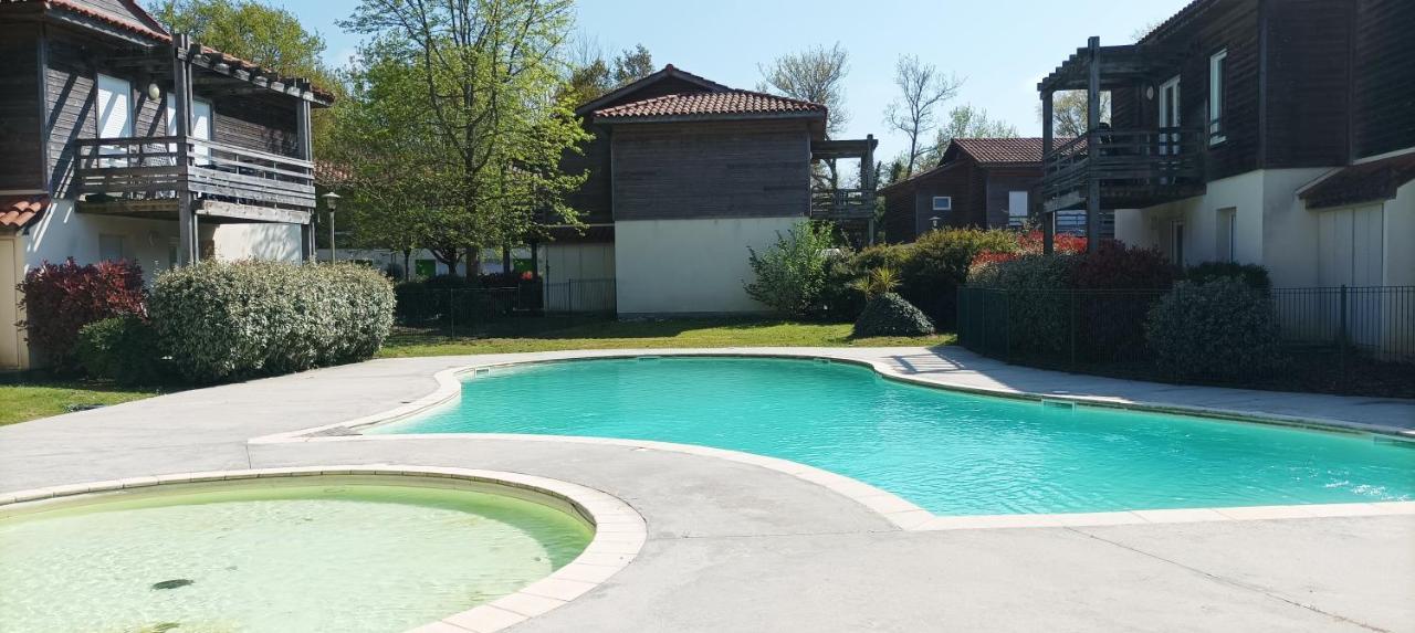 Les Terrasses Du Lac Piscine Et Vue Lac A4 Aureilhan  Zewnętrze zdjęcie